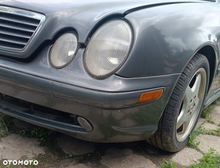 Mercedes-Benz CLK - 2