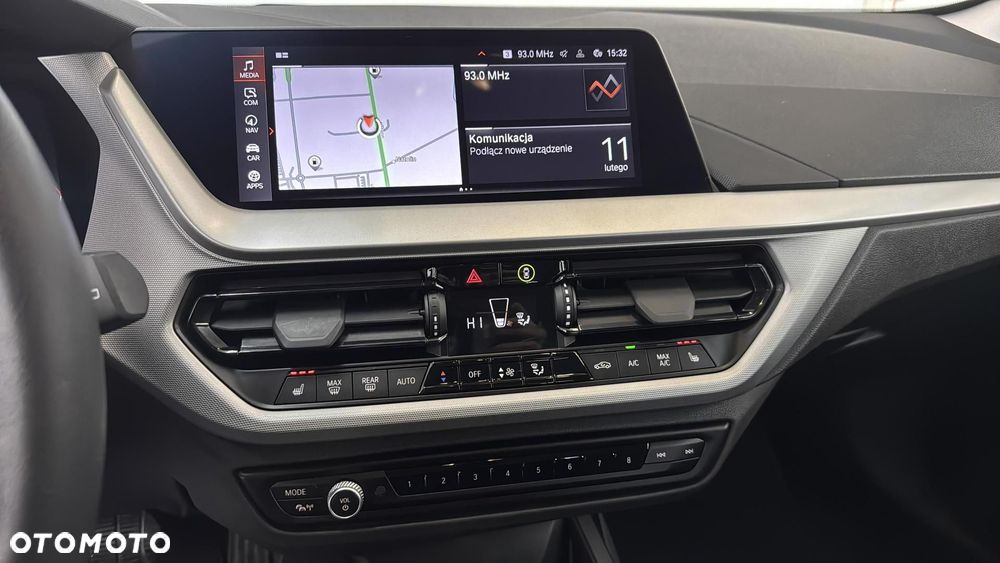 BMW Seria 1 118i Advantage - 21