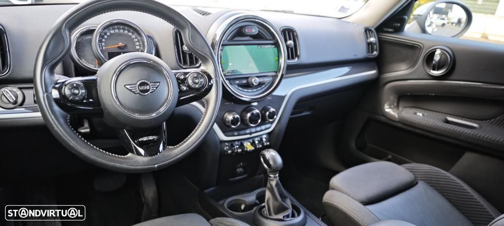 MINI Countryman Cooper SE ALL4 Auto - 18