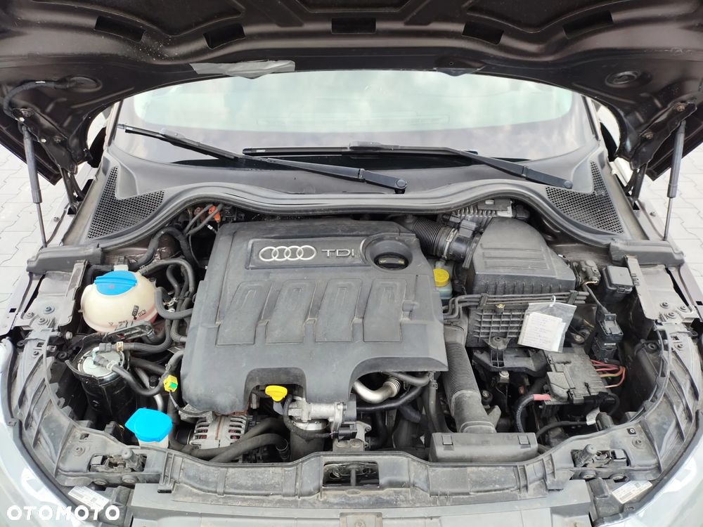 Audi A1 Sportback 1.6 TDI S line edition - 13