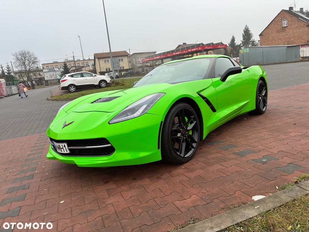 Chevrolet Corvette - 3