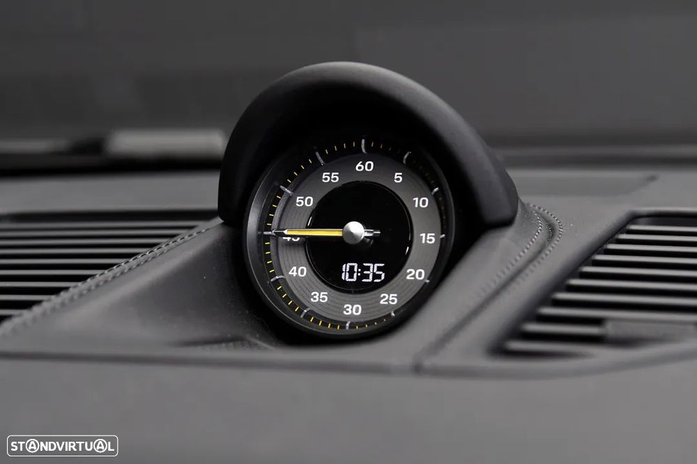 Porsche 911 (992) GT3 PDK - 24