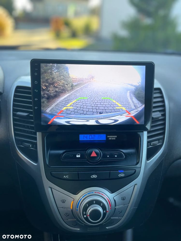 Hyundai ix20 1.4 Premium blue - 8