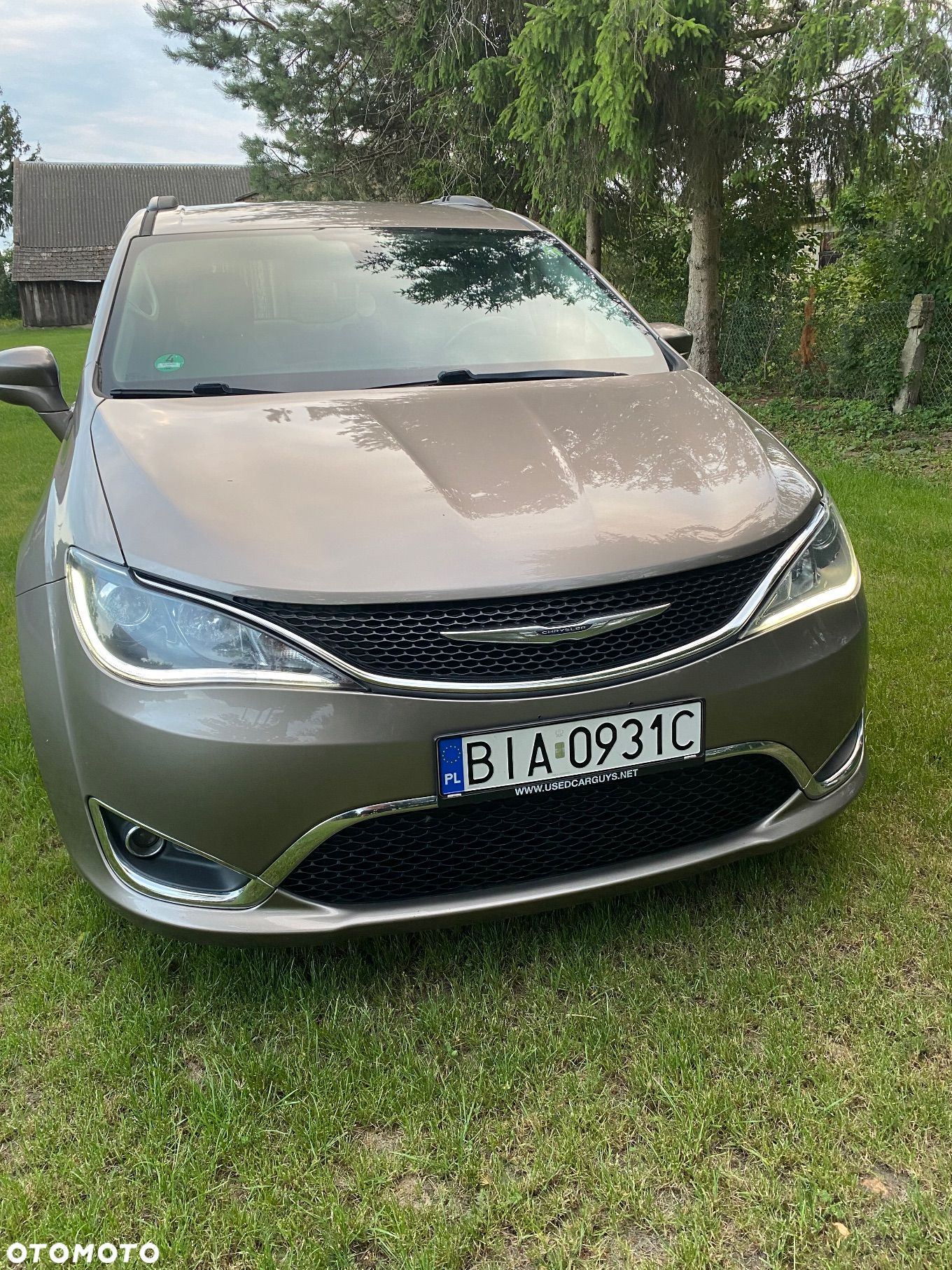 Chrysler Pacifica - 1