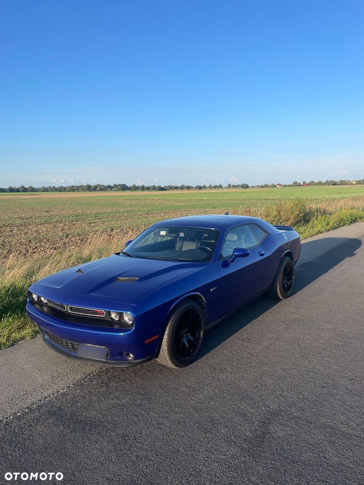 Dodge Challenger 5.7 R/T - 8