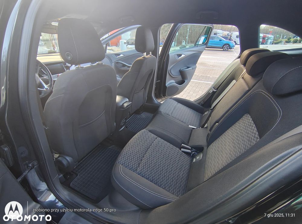 Opel Astra 1.4 Turbo Dynamic - 10