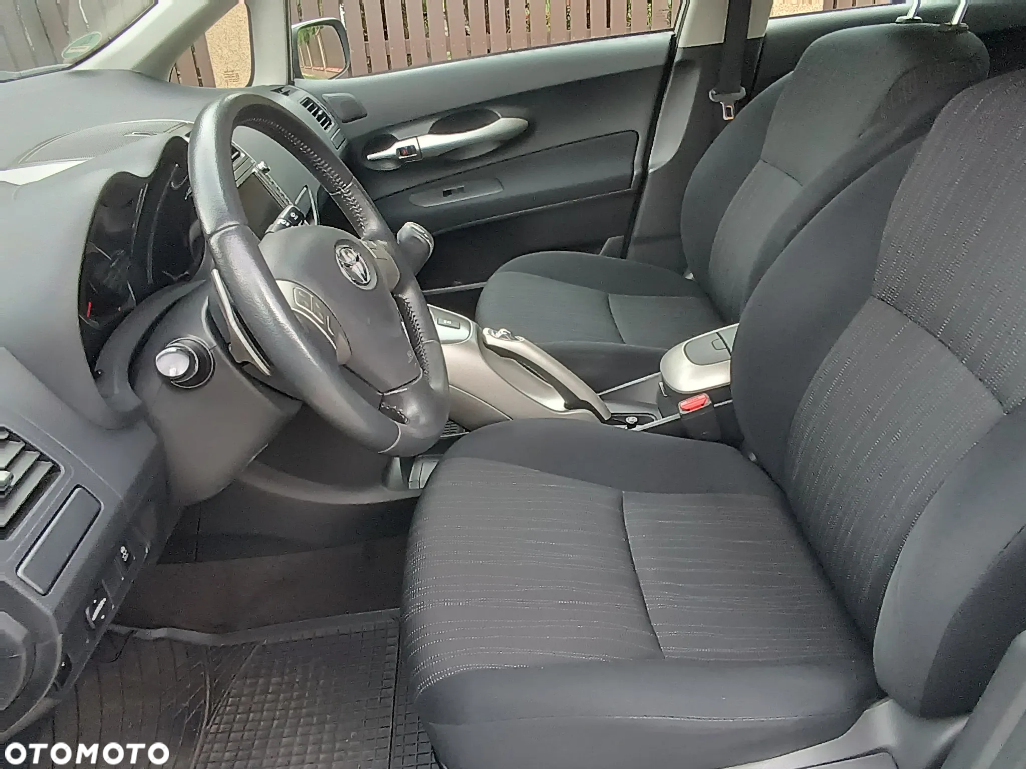 Toyota Auris 1.6 VVT-i Prestige MM - 14