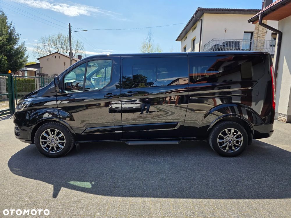 Ford Tourneo Custom 320 L2H1 VA Autm Titanium X - 13