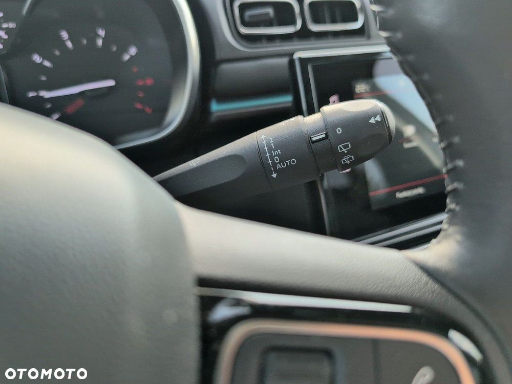 Citroën C3 1.2 PureTech GPF Shine S&S EAT6 - 27