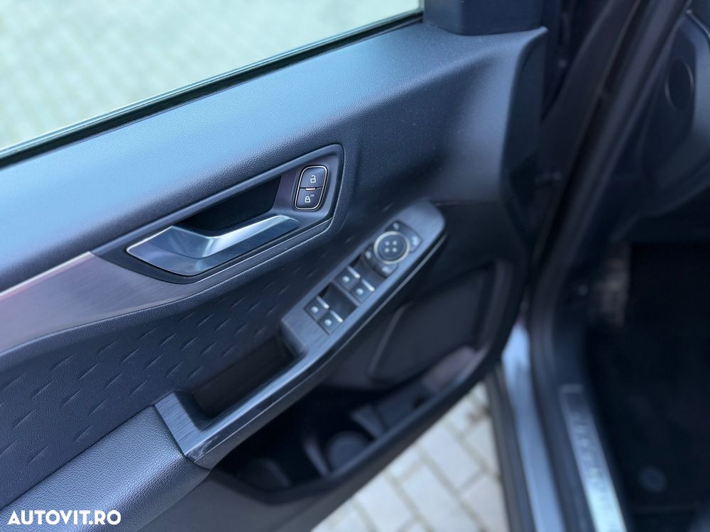 Ford Kuga 2.5 Duratec PHEV Titanium - 34