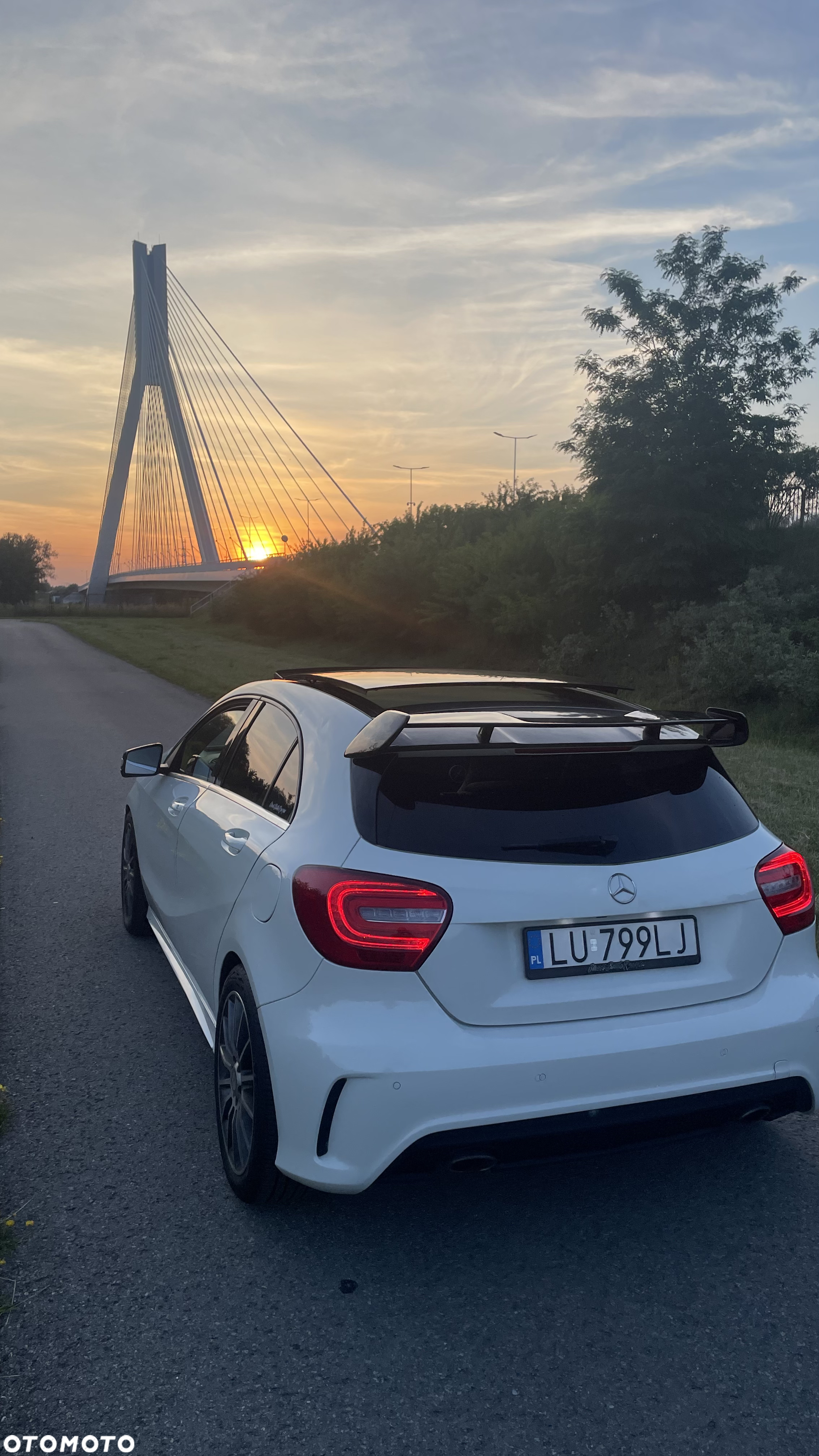 Mercedes-Benz Klasa A 180 7G-DCT AMG Line - 3