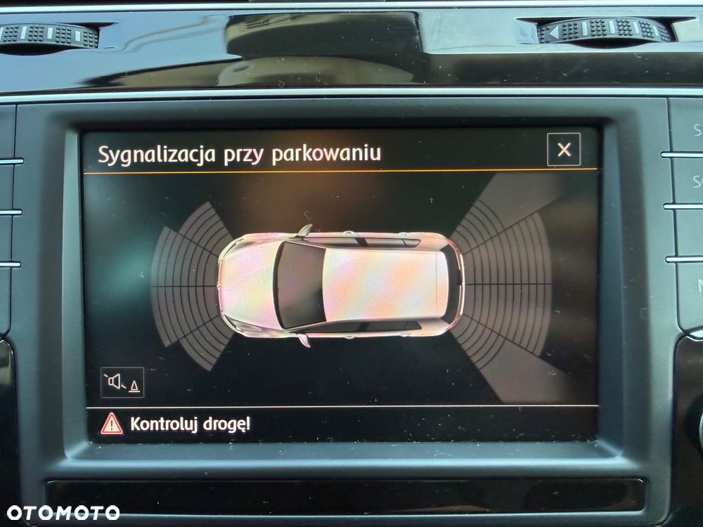 Volkswagen Golf 1.4 TSI BMT Highline - 27