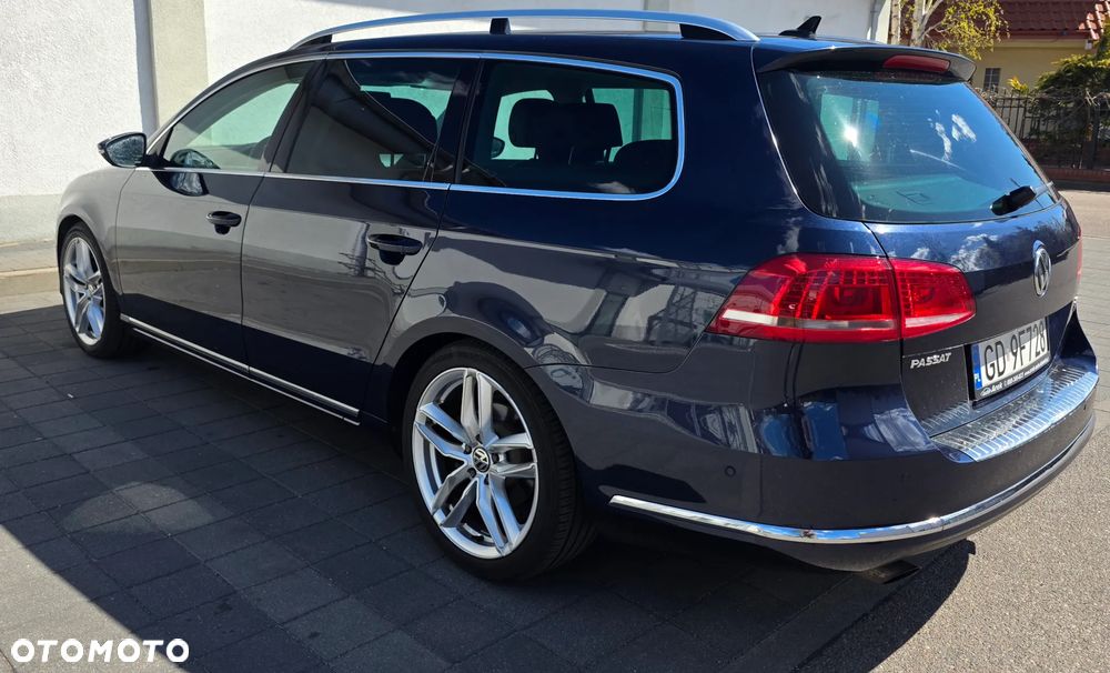 Volkswagen Passat 2.0 TDI DPF DSG 4Motion Highline - 2