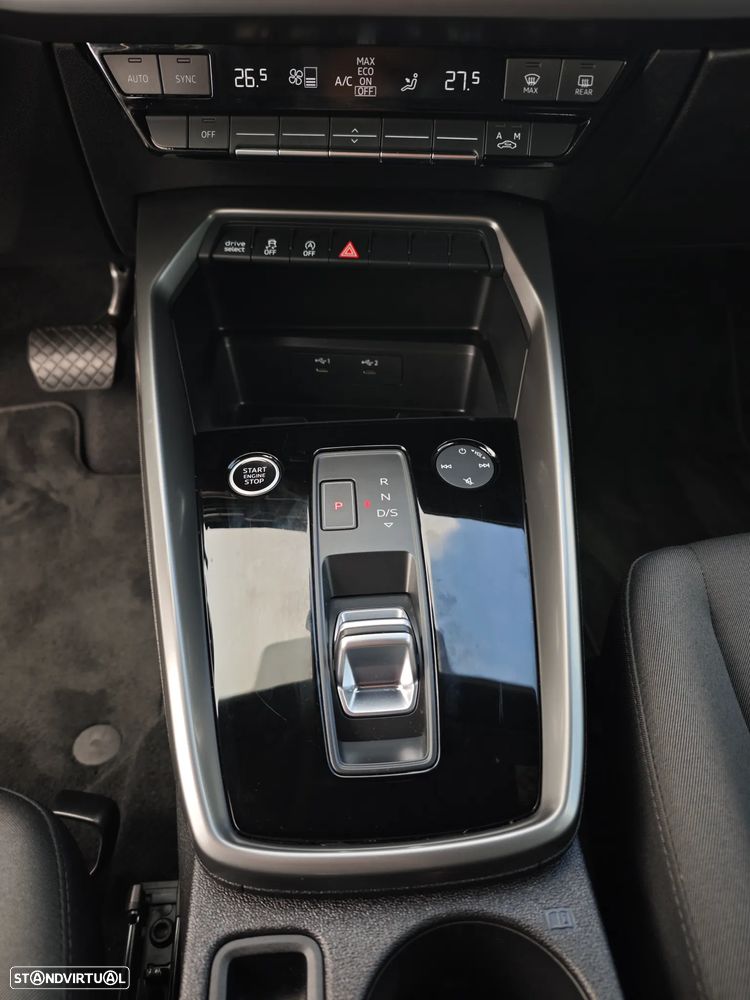 Audi A3 Sportback 30 TFSI Advanced S tronic - 34