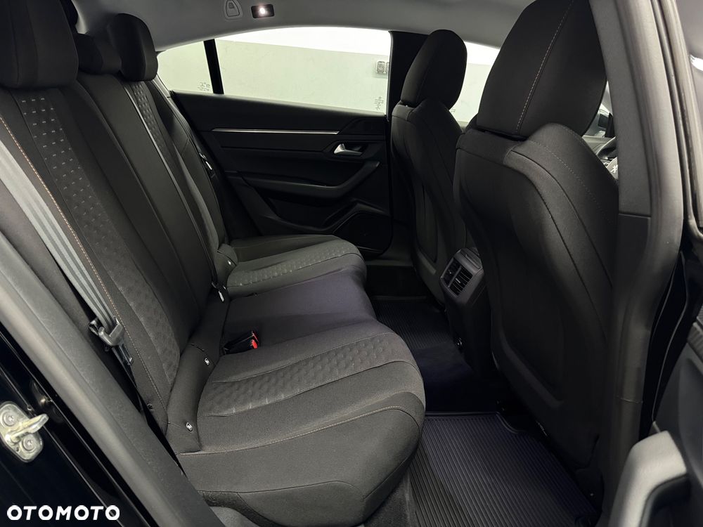 Peugeot 508 BlueHDi 130 EAT8 Active - 25