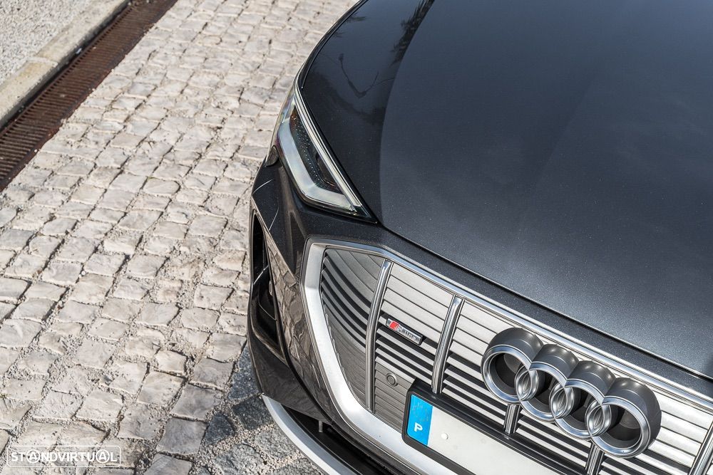 Audi e-tron Sportback 55 quattro S line - 8