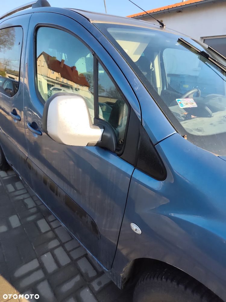 Citroen Berlingo 2  2011 1,6d na części szyba lampa lusterko - 12