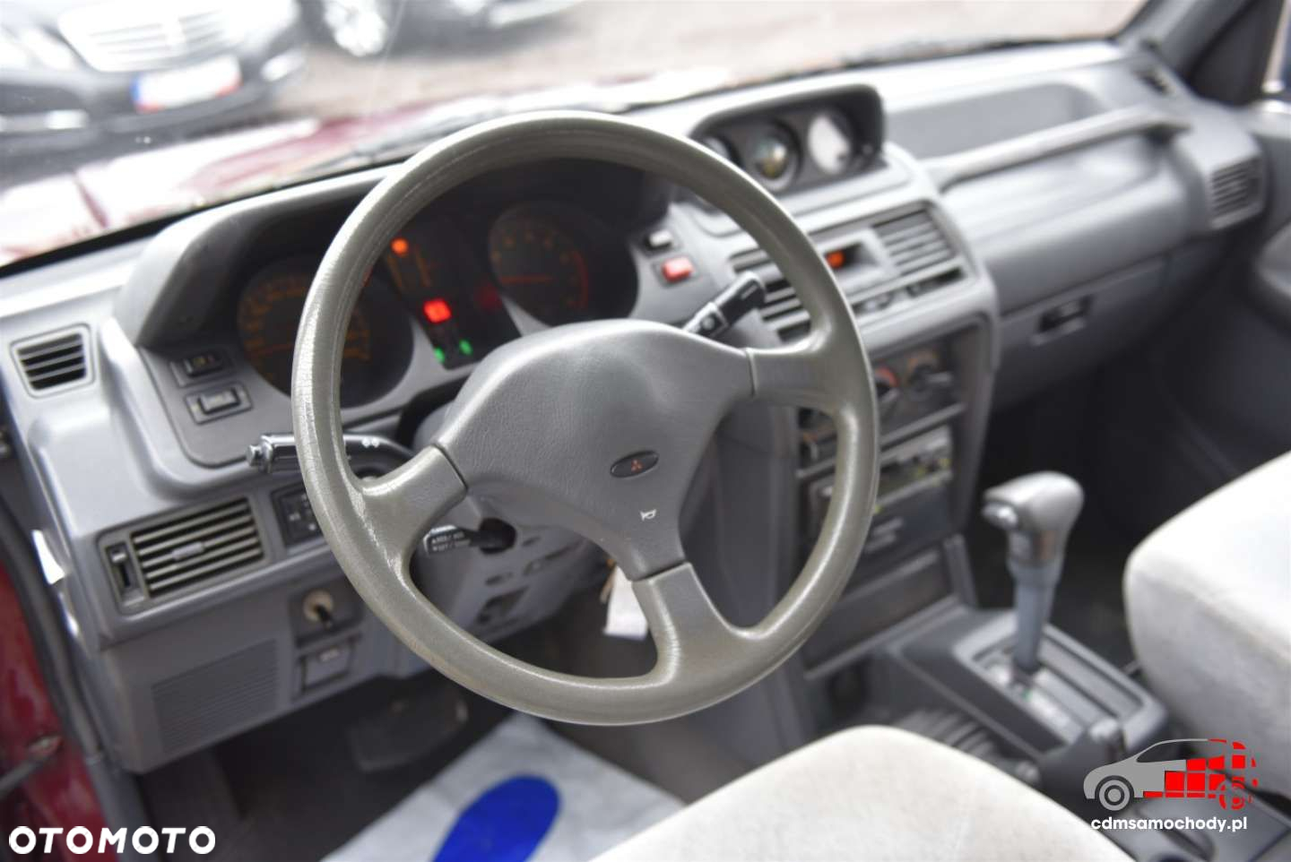 Mitsubishi Pajero - 15