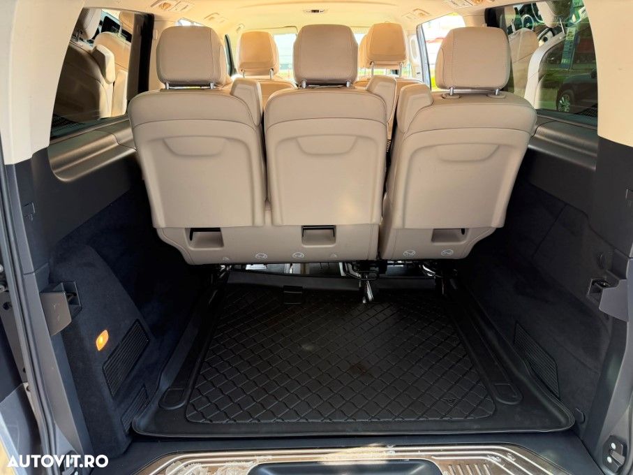 Mercedes-Benz V 300 d Extralang 9G-TRONIC Exclusive - 12