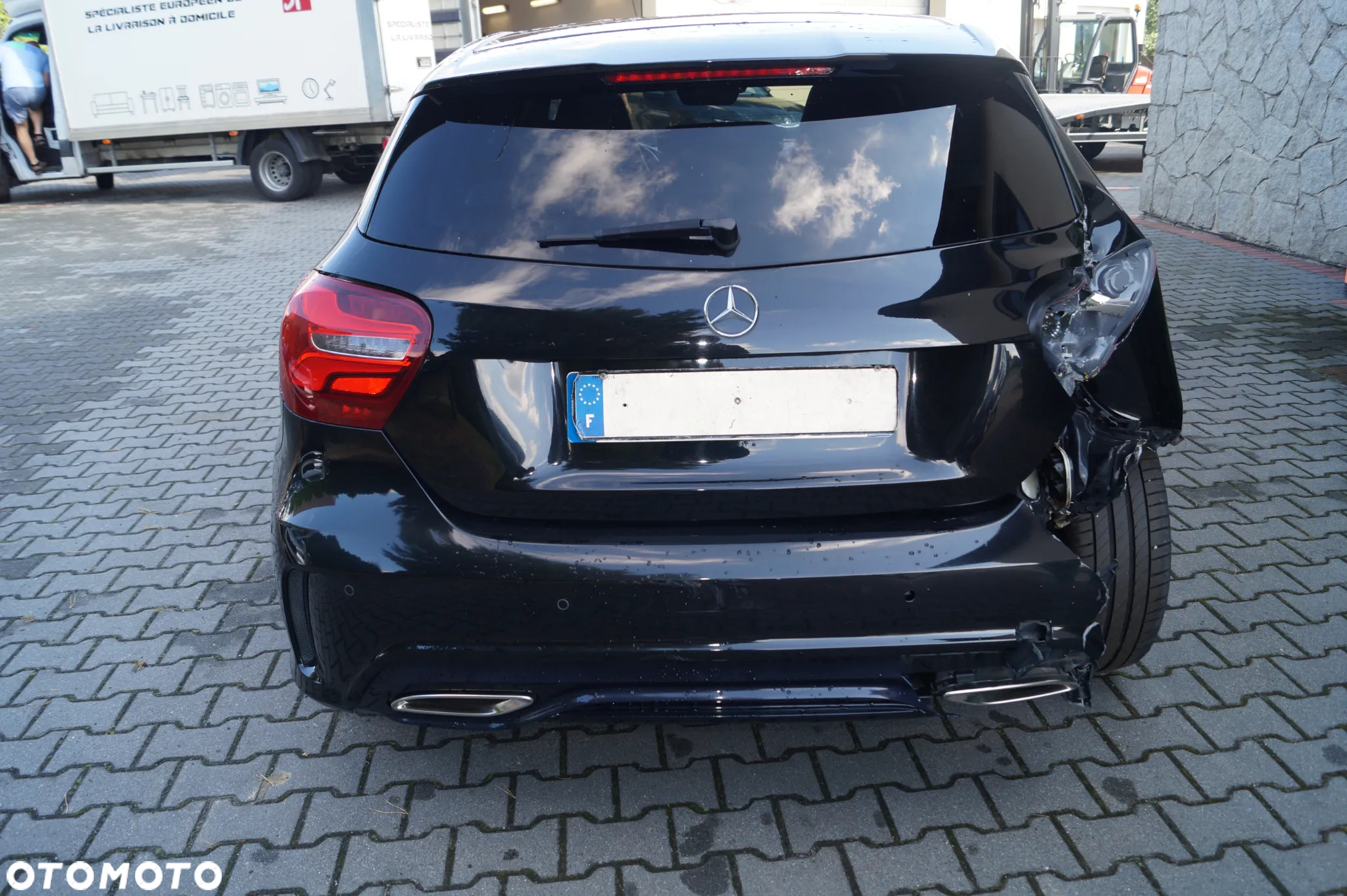 Mercedes-Benz Klasa A 180 CDI 7G-DCT AMG Line - 6