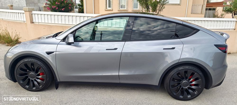 Tesla Model Y Performance Tração Integral - 2