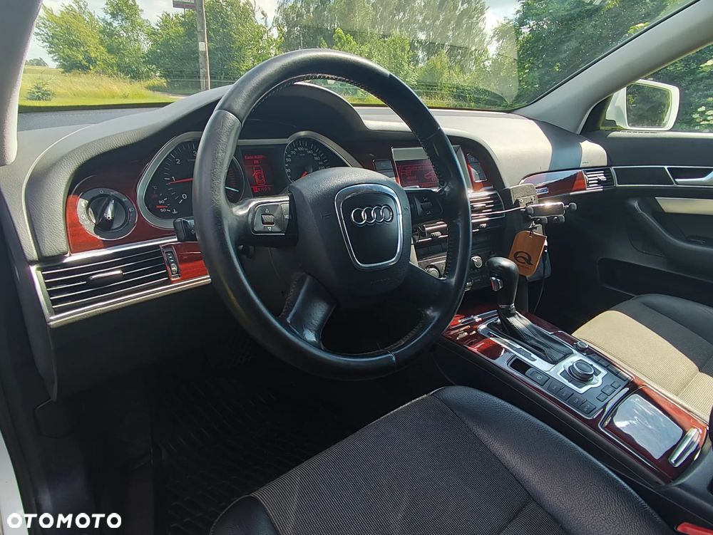 Audi A6 Allroad - 10
