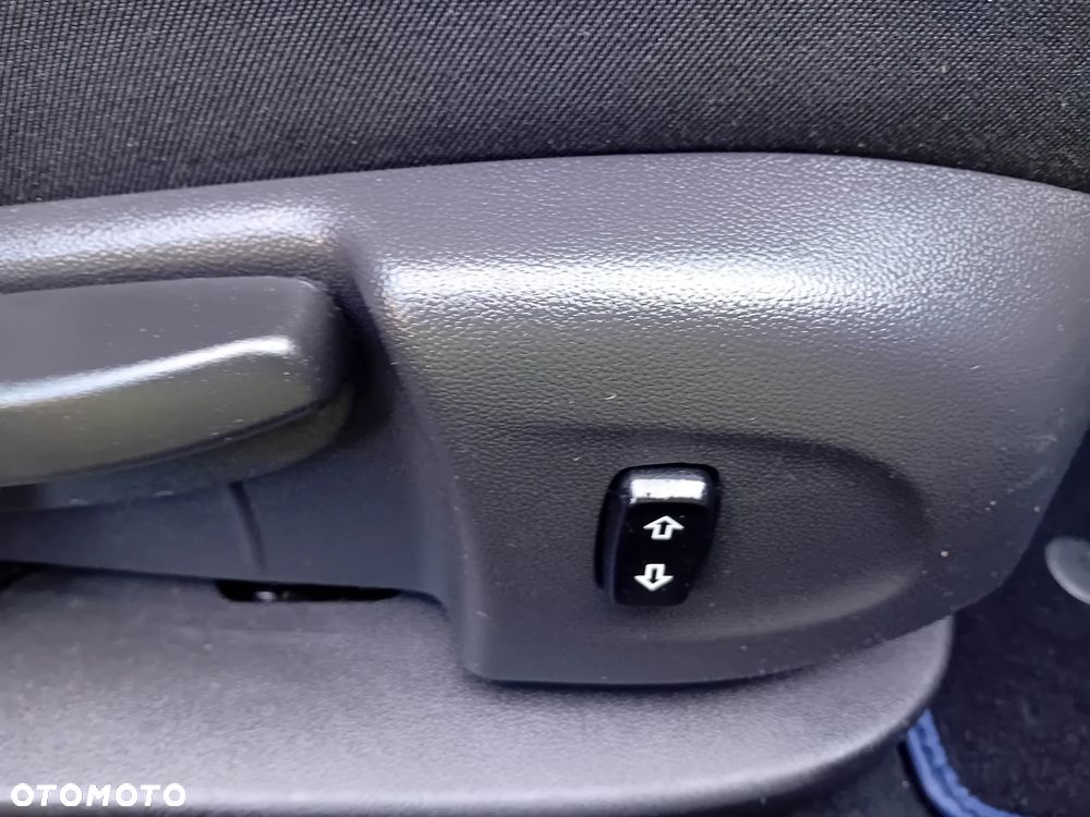 Opel Astra 1.6 D Start/Stop Innovation - 24