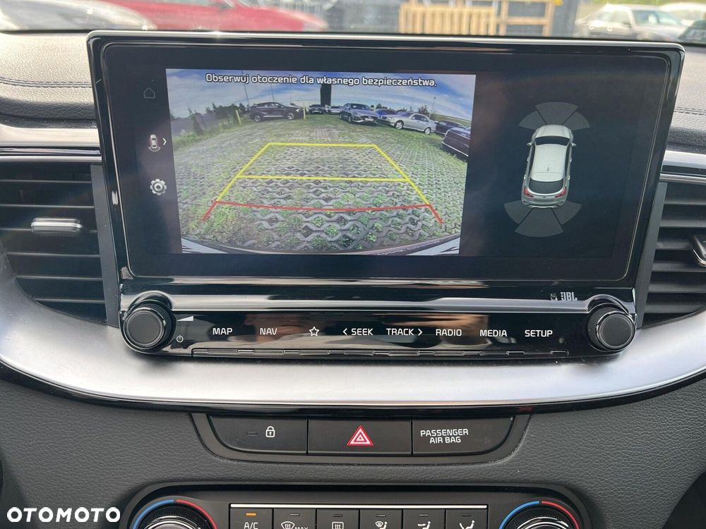 Kia XCeed - 22