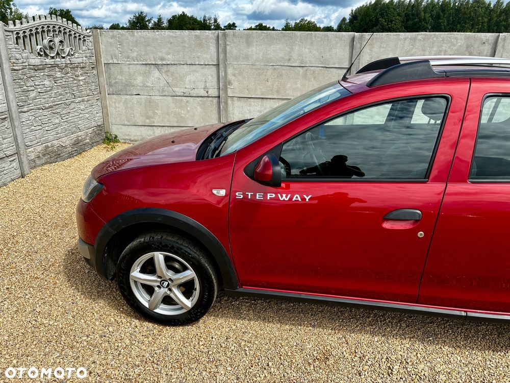 Dacia Sandero TCe 90 Laureate - 13