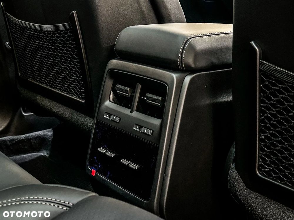Porsche Macan Turbo 100kWh - 22