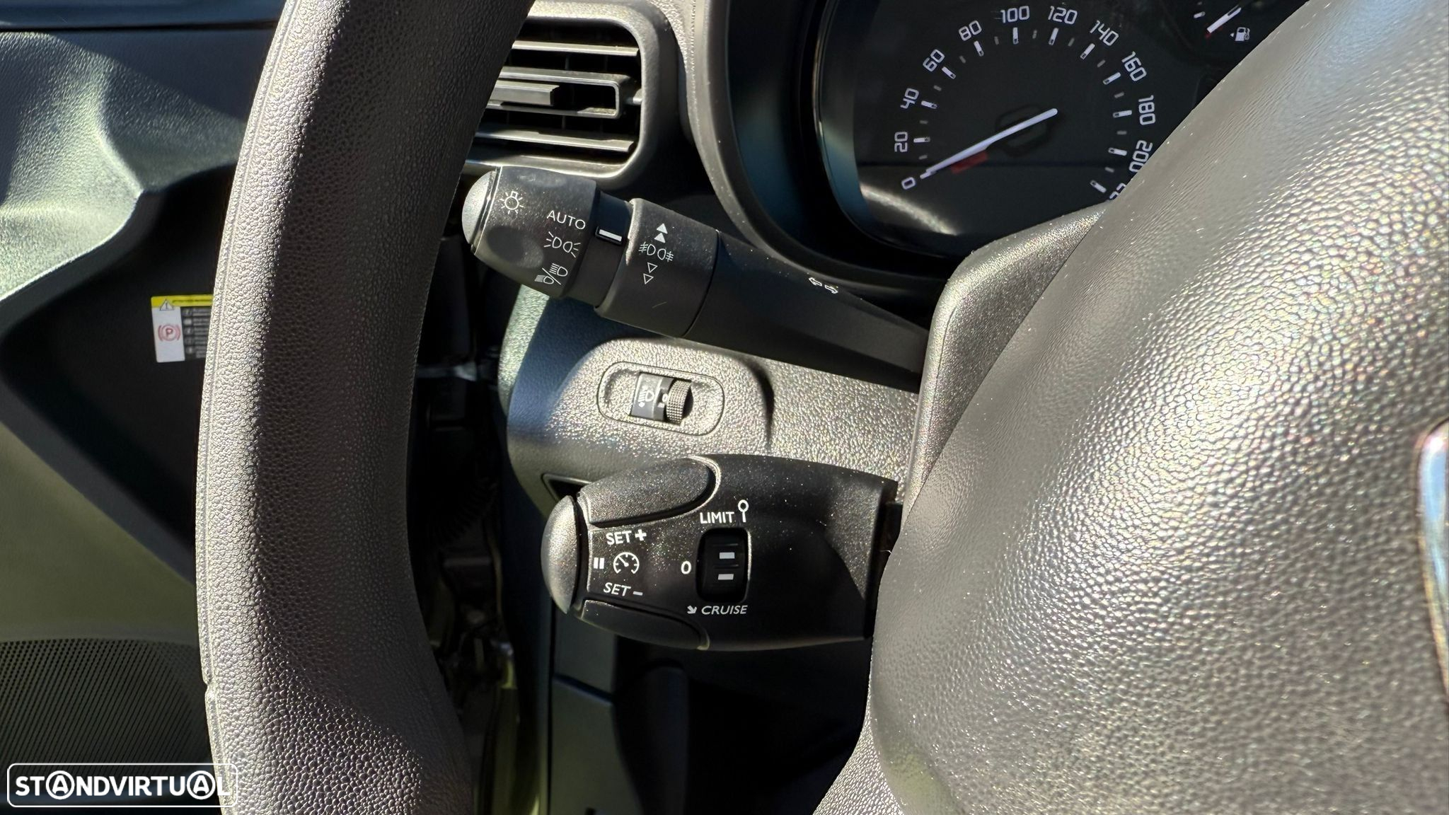 Citroën Berlingo 1.5 BlueHDi M Shine Pack - 25