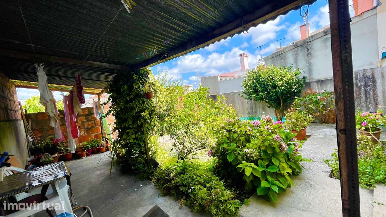 Espaçosa Moradia T3 na Marinha Grande - Grande imagem: 5/25