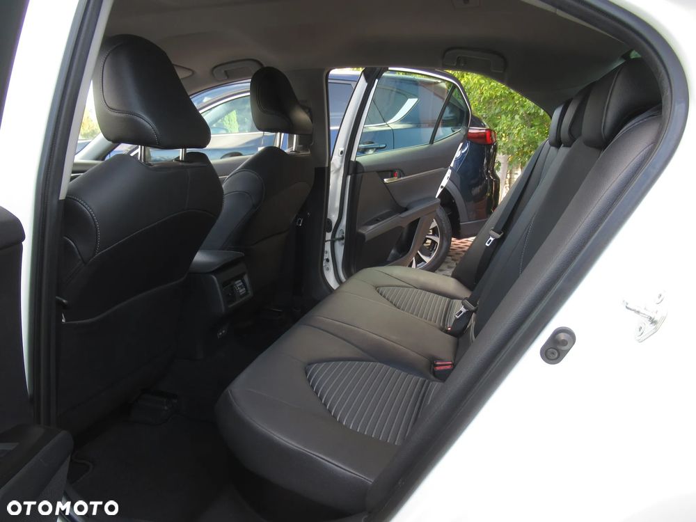 Toyota Camry 2.5 Hybrid Prestige CVT - 7