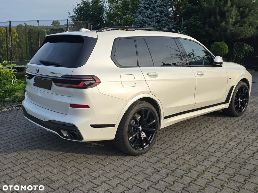 BMW X7 xDrive40d mHEV M Sport sport - 3
