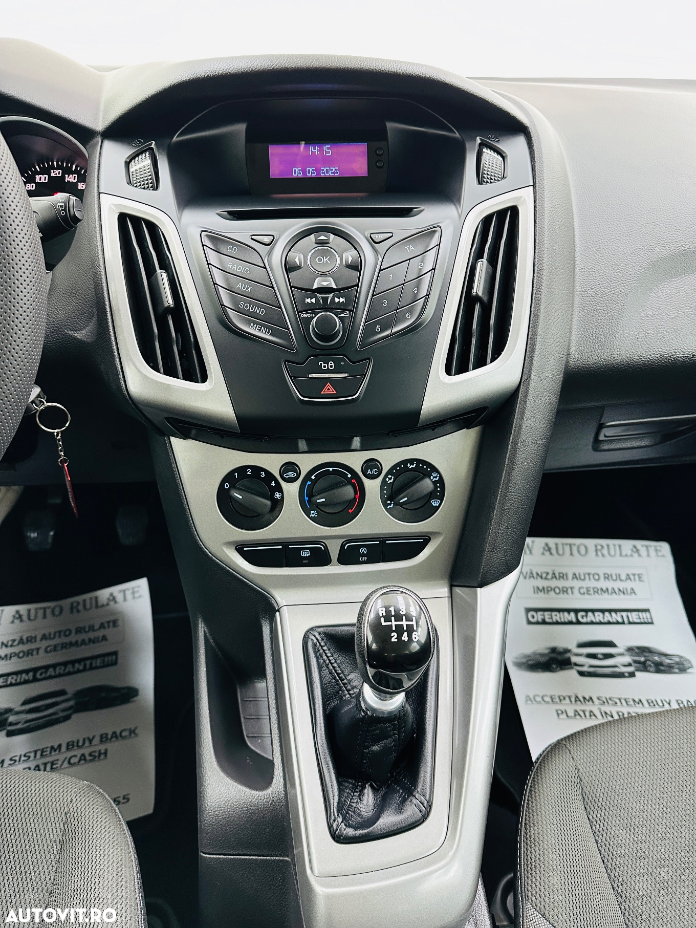 Ford Focus - 26