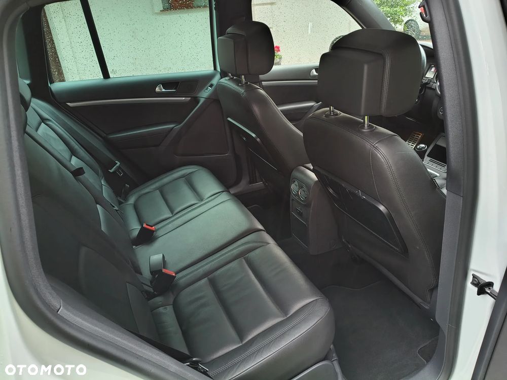 Volkswagen Tiguan - 9