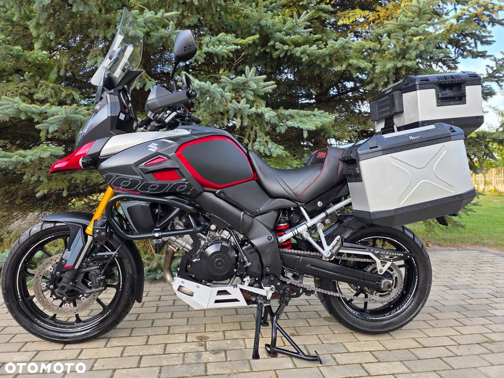 Suzuki DL - 25