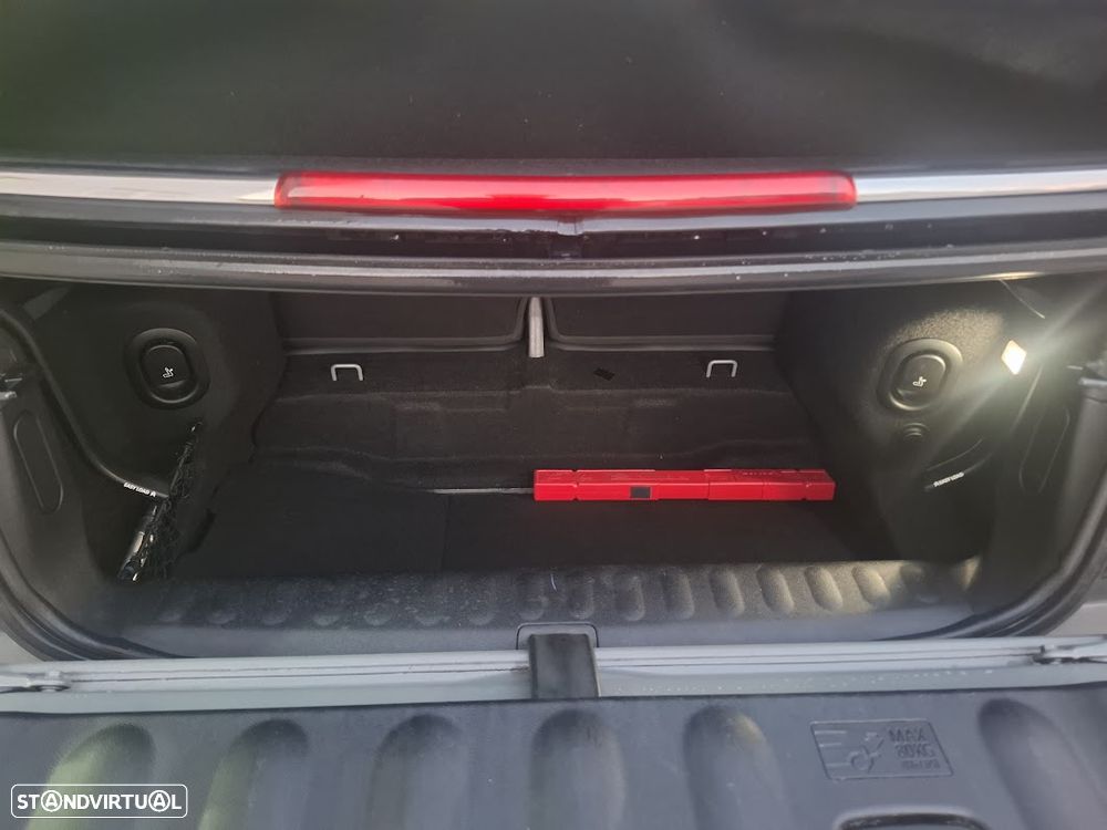 MINI Cabrio Cooper Essential - 45