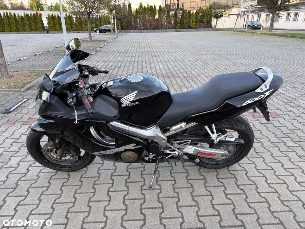 Honda CBR - 1