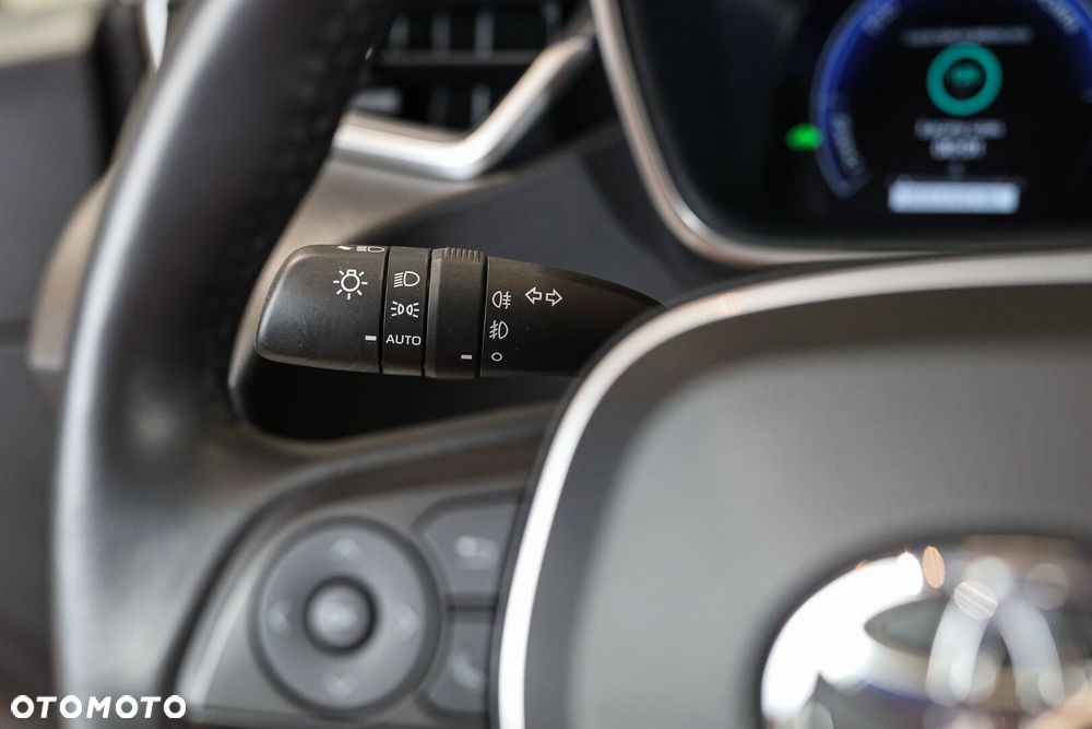 Toyota Corolla 1.8 Hybrid Comfort - 19