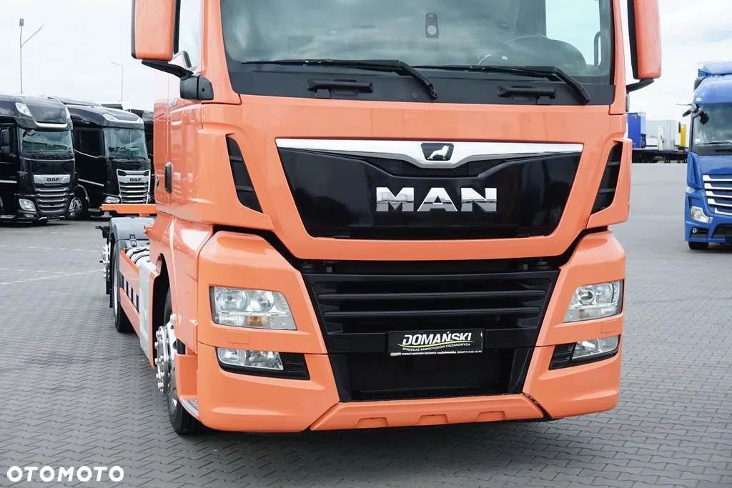MAN TGX / 26.460 / ACC / E 6 / XXL / BDF + WINDA / 7.15 , 7,45 M / OŚ SKRĘTNA - 38