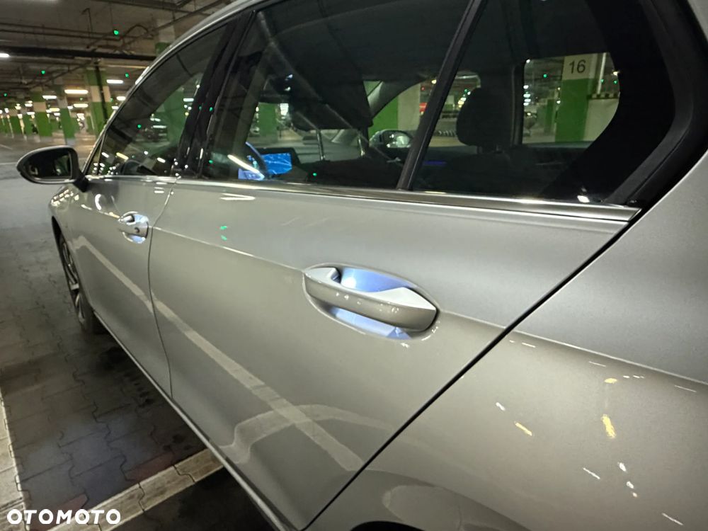 Volkswagen Golf - 25
