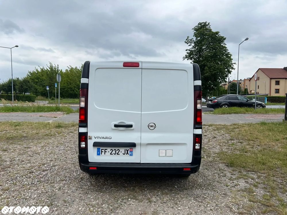 Opel Vivaro - 9