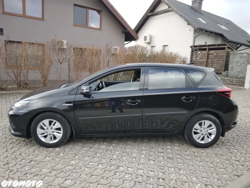 Toyota Auris - 4