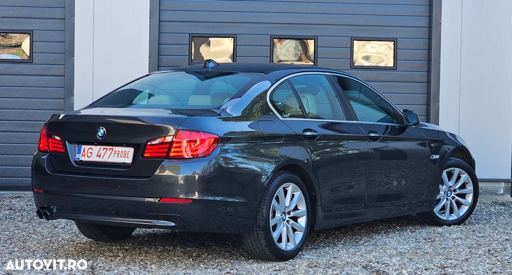 BMW Seria 5 520d Aut. Luxury Line - 4
