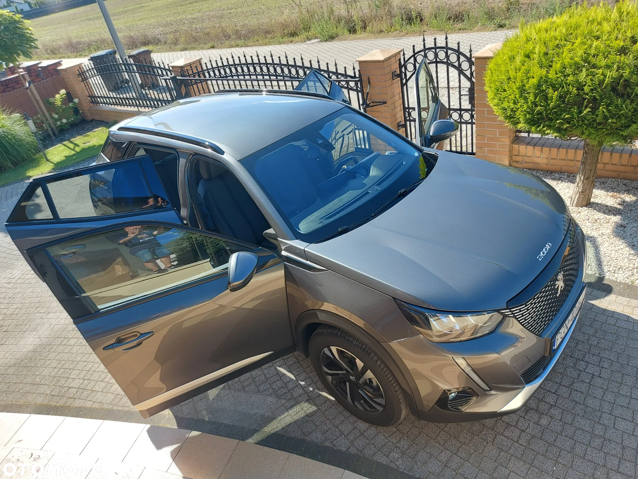 Peugeot 2008 1.2 PureTech Allure S&S EAT8 - 7