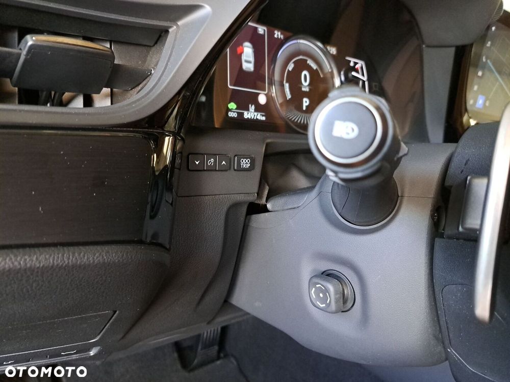 Lexus ES 300h Business Edition - 37
