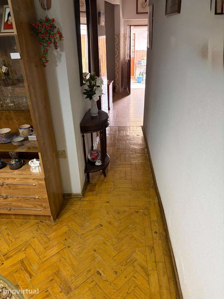 Moradia em banda à venda: Excelente Investimento - Grande imagem: 5/14