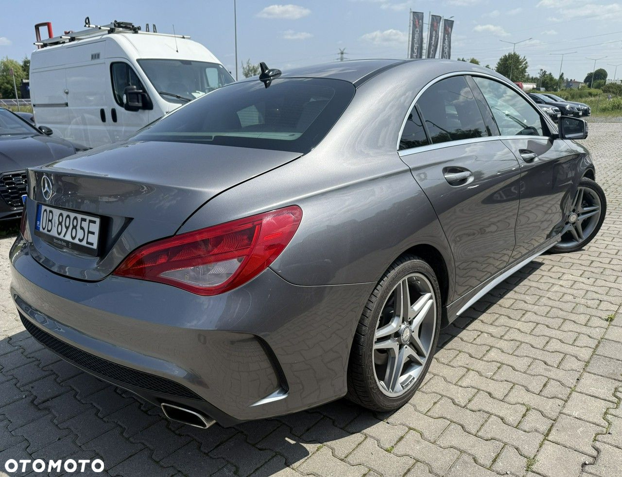 Mercedes-Benz CLA 250 7G-DCT AMG Line - 4