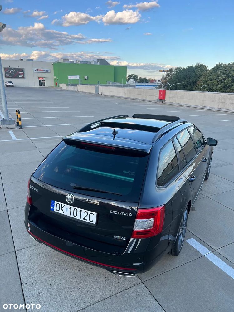 Skoda Octavia 2.0 TDI RS DSG - 36